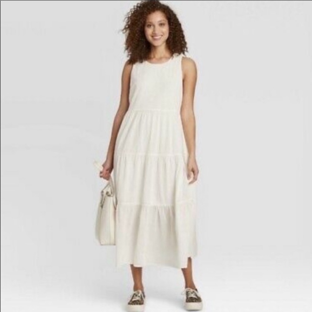 A New Day sleeveless tiered maxi dress